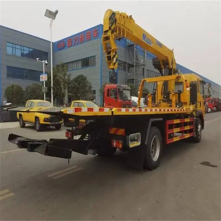 青羊附近小随车吊出租电话，轻松解决搬运烦恼